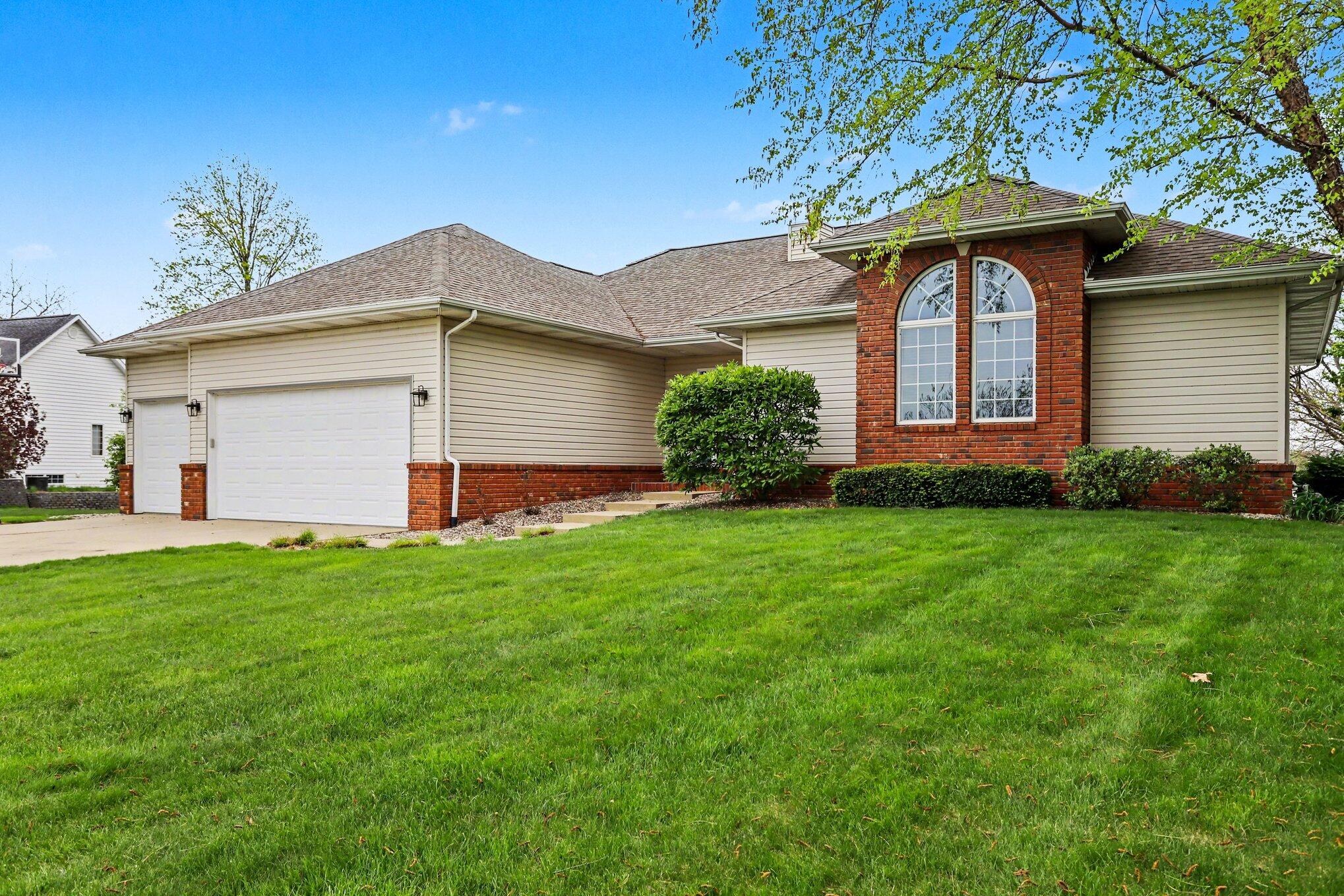 25315 Island View Lane