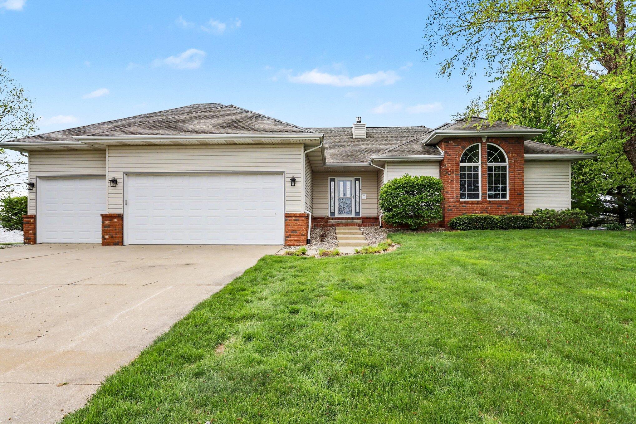 25315 Island View Lane