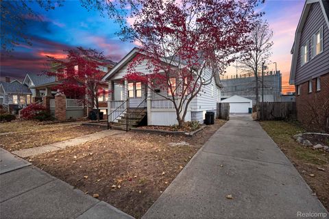 332 W Saratoga Street Ferndale City MI 48220