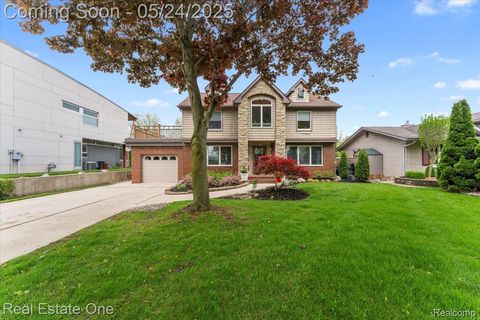 28395 Swan Island Drive Grosse Ile Township MI 48138