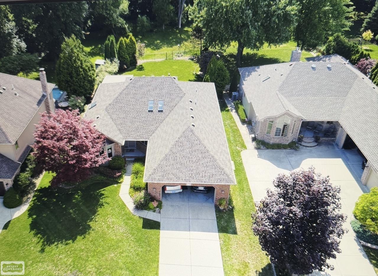 43243 RIVERWAY Drive