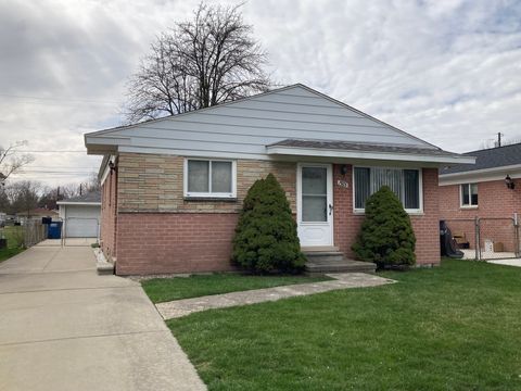 7535 FLORAL Street Westland City Wayne MI 48185