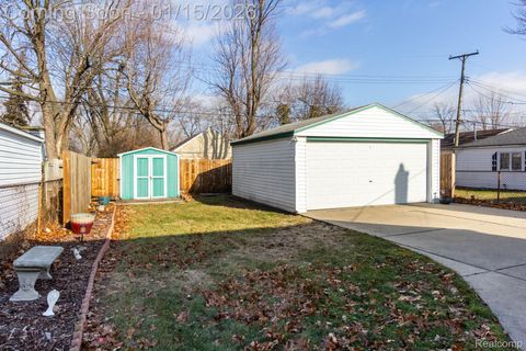 Tiny photo for 20927 Hawthorne Street, Harper Woods City, MI 48225 (MLS # 20261002307)