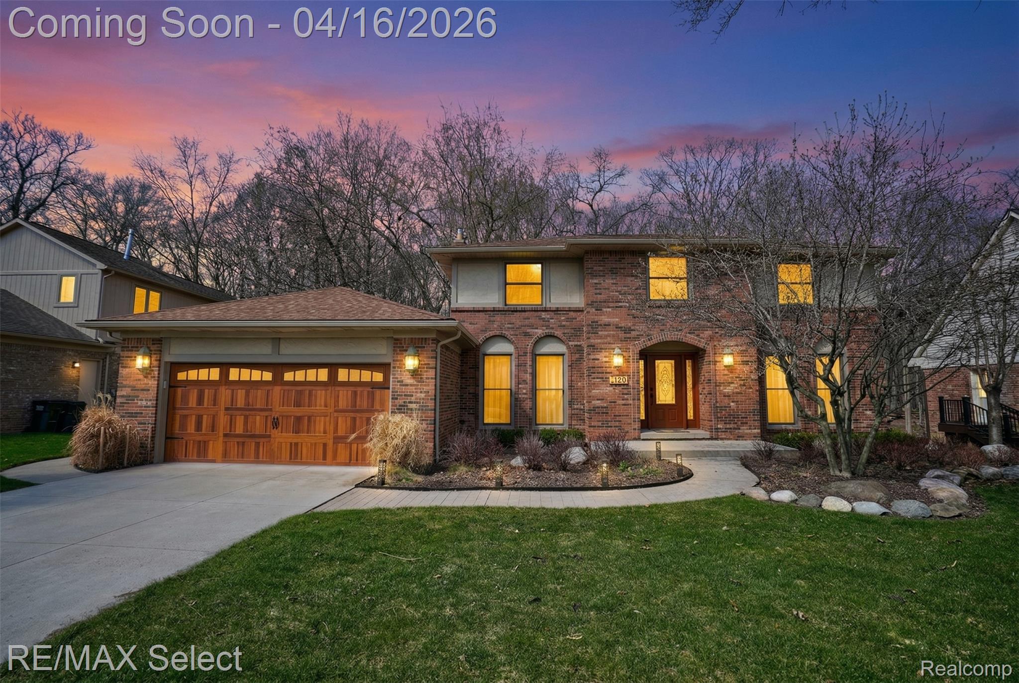1826 N Fairview Lane