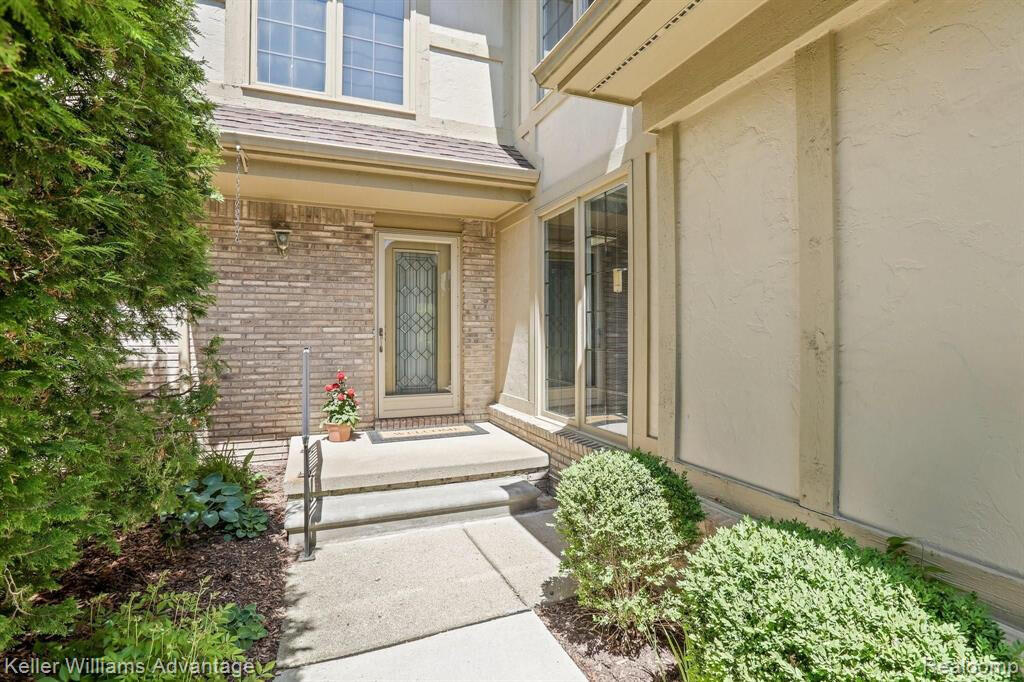 2702 Maitland Drive