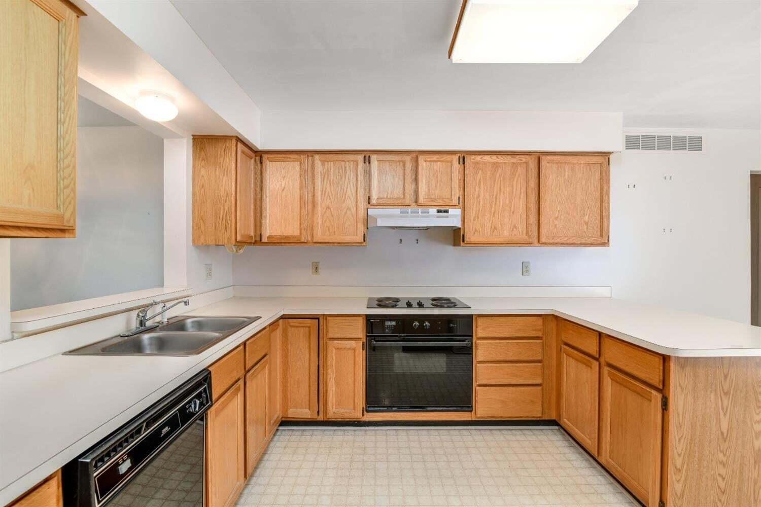 2702 Maitland Drive