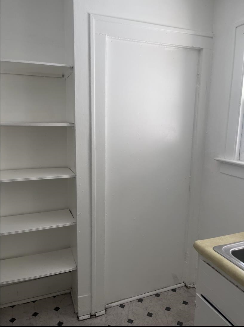 1445 Kearsley Park Blvd Street