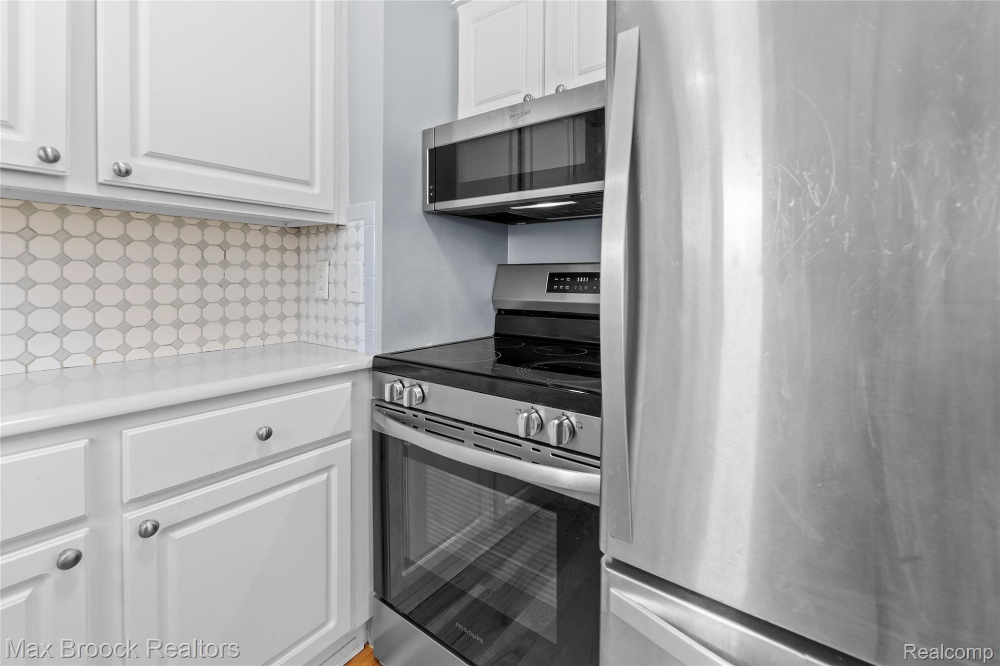 26902 Sandy Hill Court 15