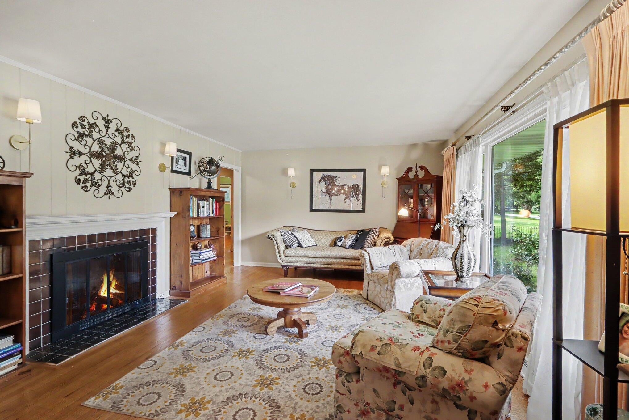 4309 Sunnybrook Drive