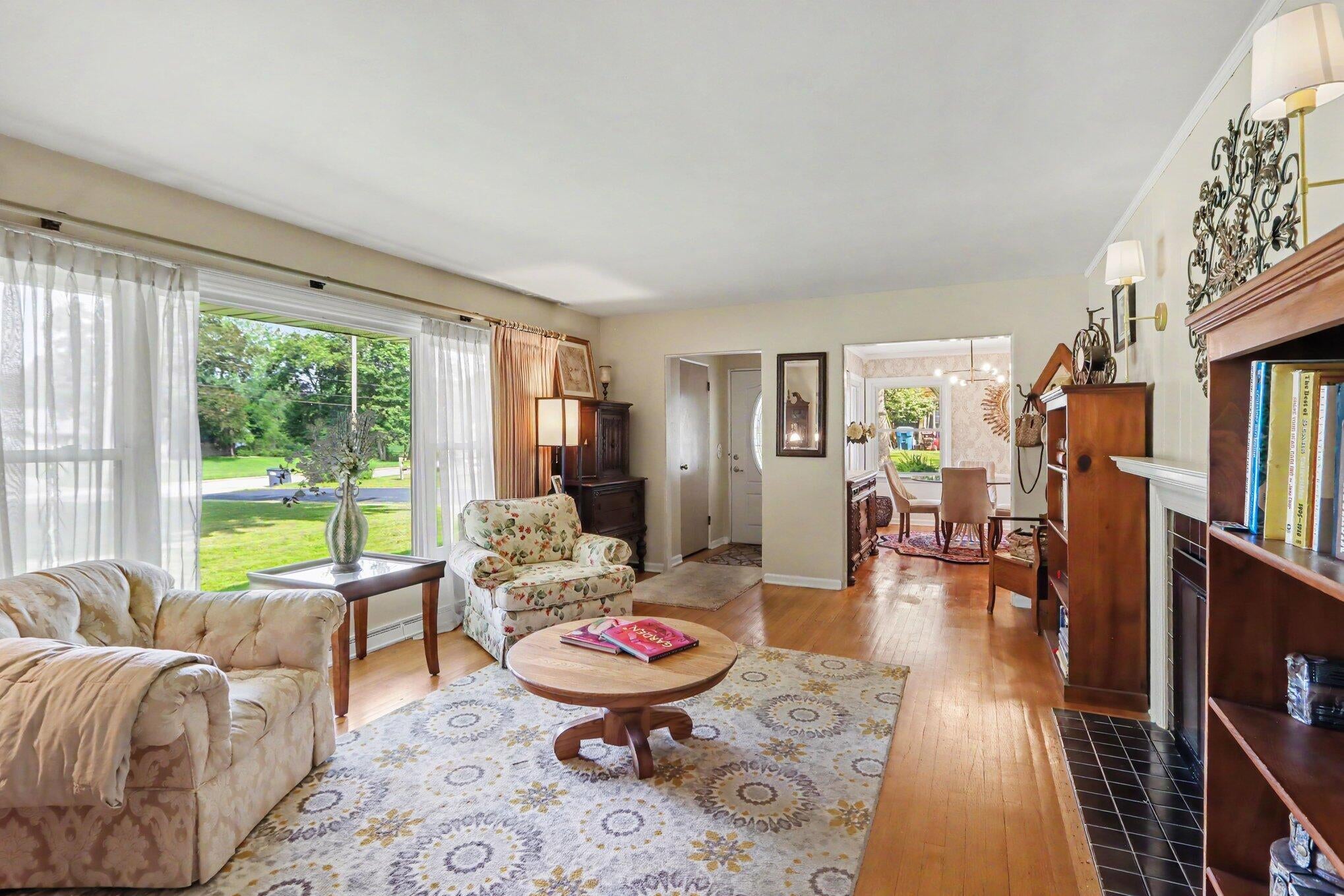 4309 Sunnybrook Drive