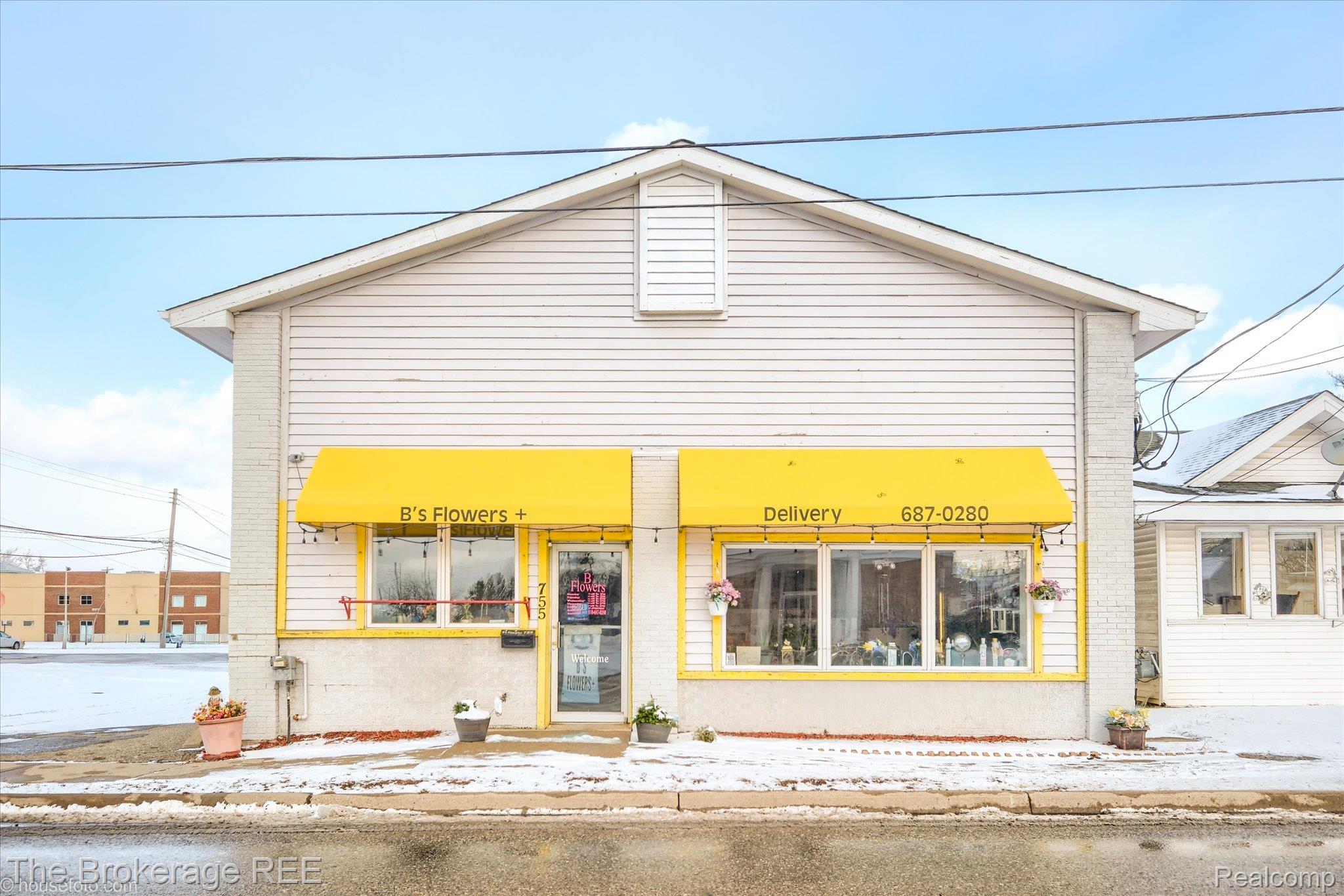 755 E Mount Morris Street