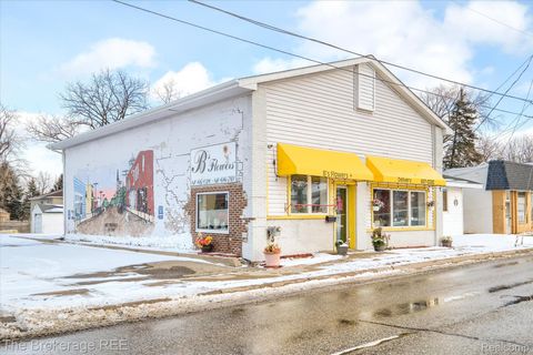 755 E Mount Morris Street Mt Morris City MI 48458