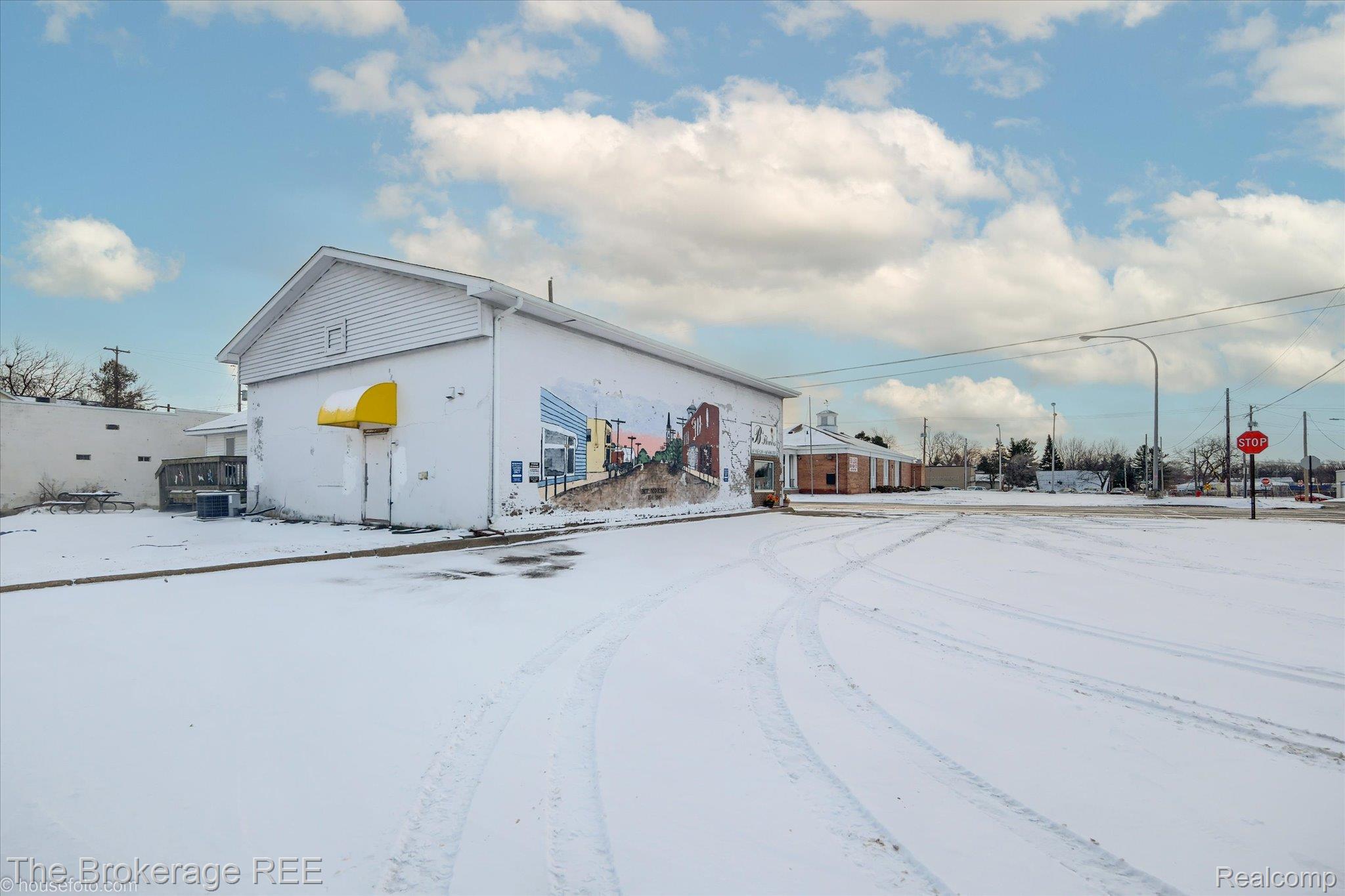 755 E Mount Morris Street