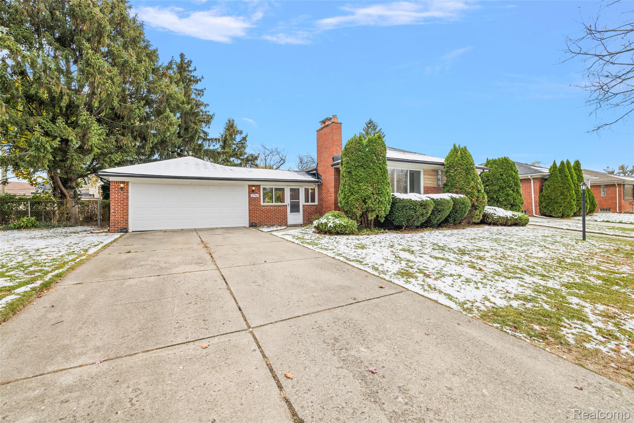 17766 Veronica Avenue