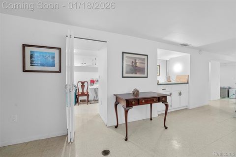 Tiny photo for 30352 Windsor #21, Gibraltar City, MI 48173 (MLS # 20261003011)