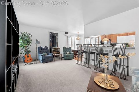 Tiny photo for 30352 Windsor #21, Gibraltar City, MI 48173 (MLS # 20261003011)