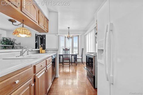 Tiny photo for 30352 Windsor #21, Gibraltar City, MI 48173 (MLS # 20261003011)