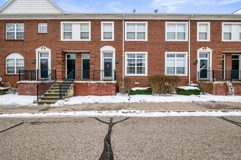 43046 Strand Drive Sterling Heights City MI 48313