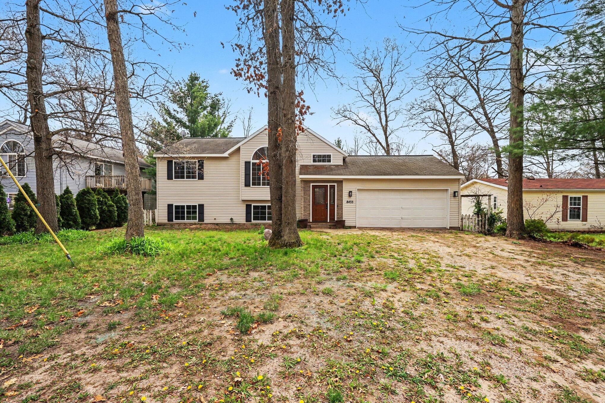 8433 Cochise Drive