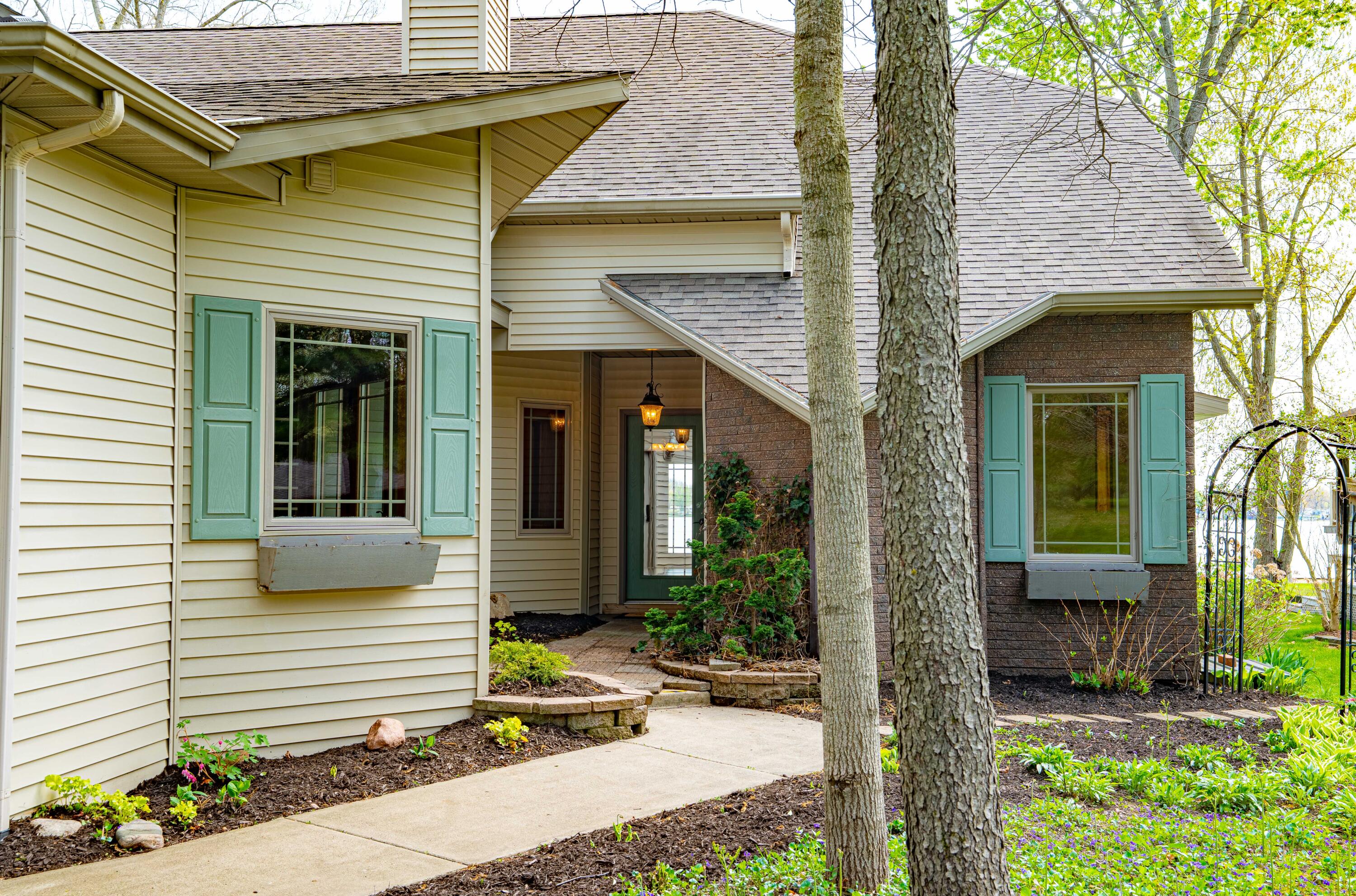 2565 W Bricker Road