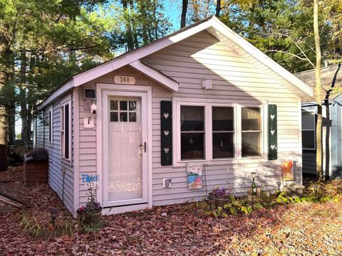 340 Lone Pine Drive Lyon Township MI 48653