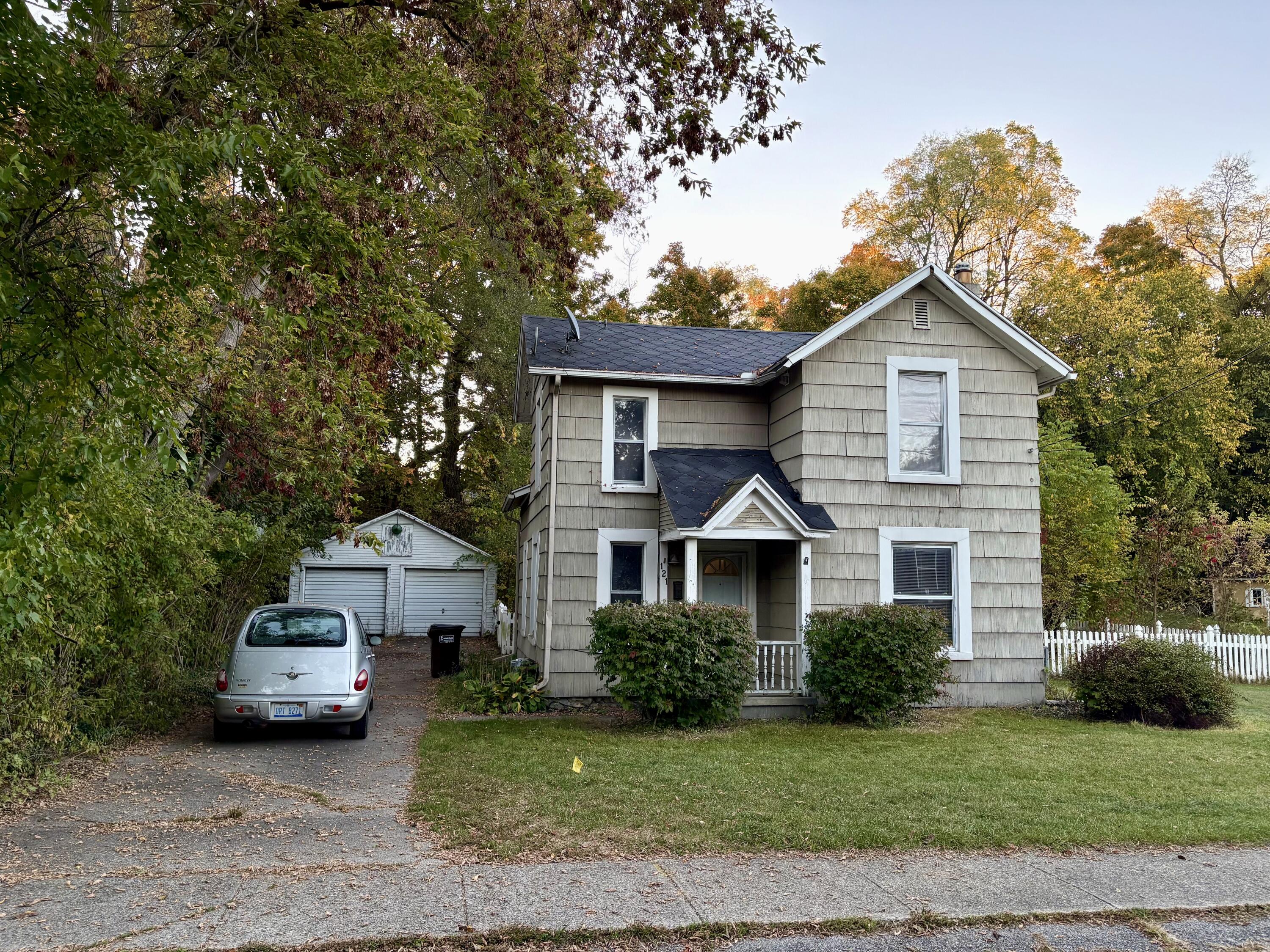 121 Maple Street