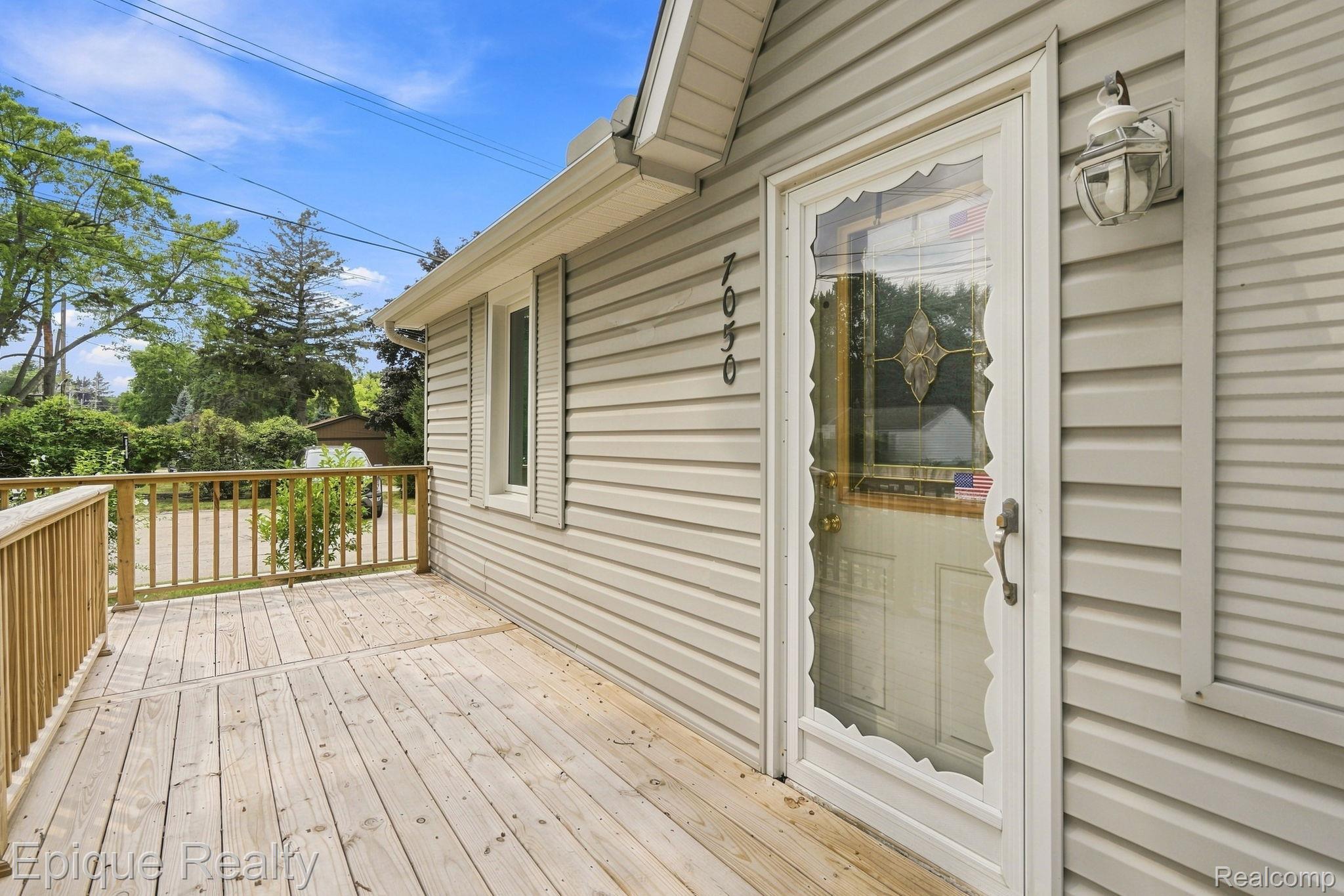 7050 Williams Lake Road