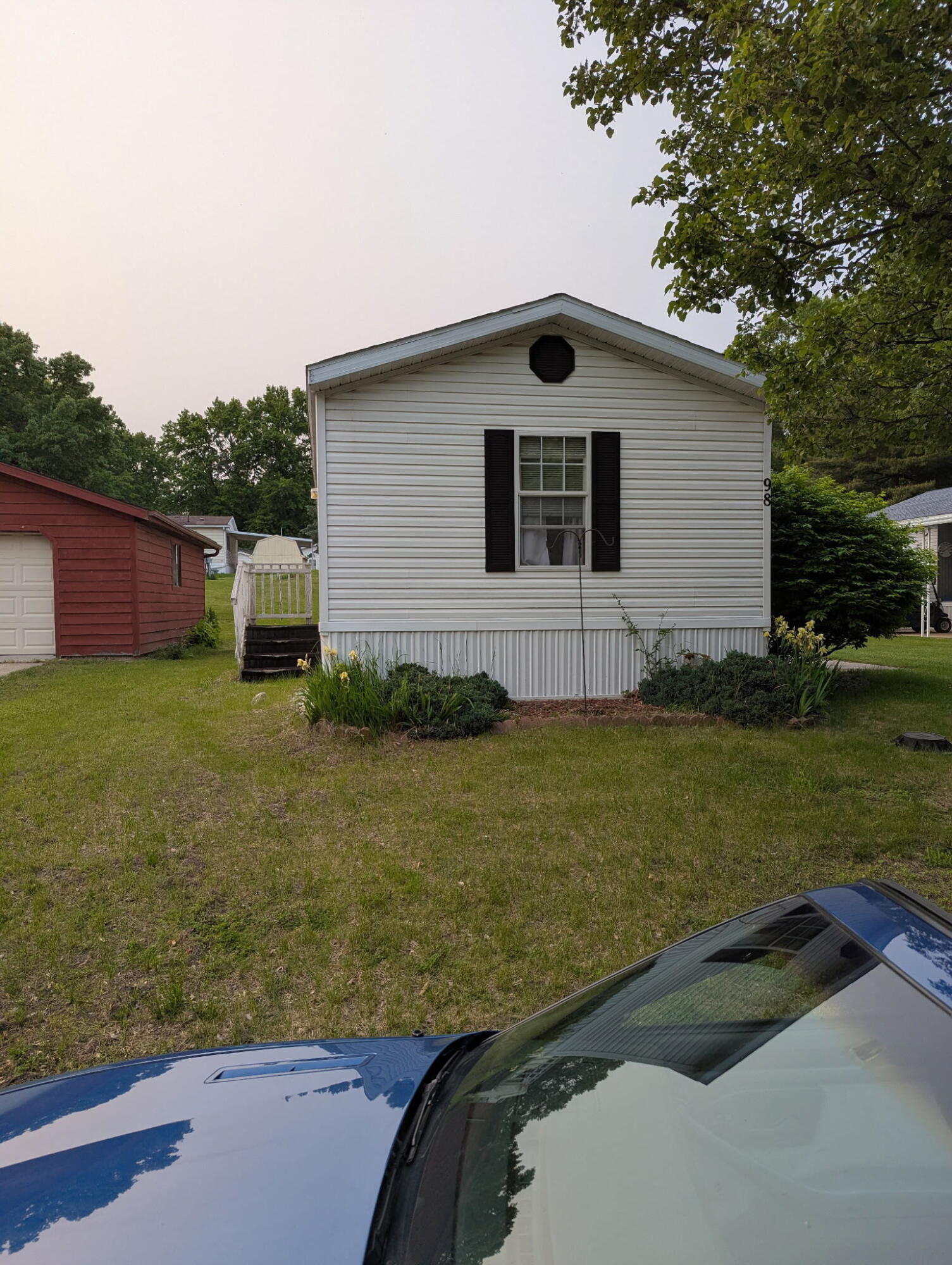1133 Yeomans Street 98