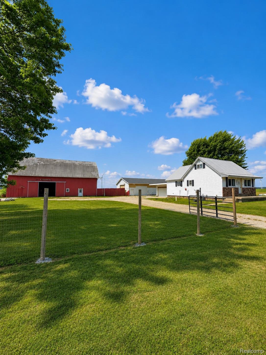 2498 S Wisner Road
