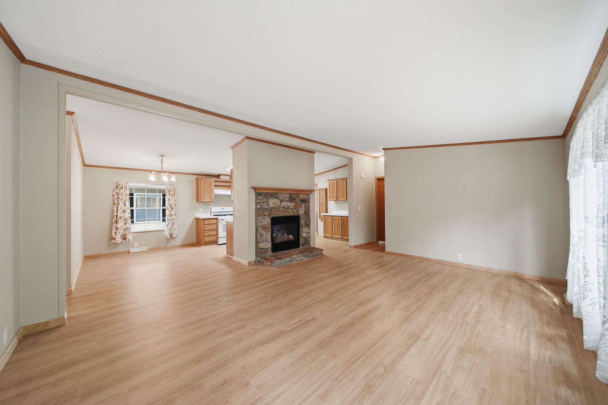 704 Hidden River Drive