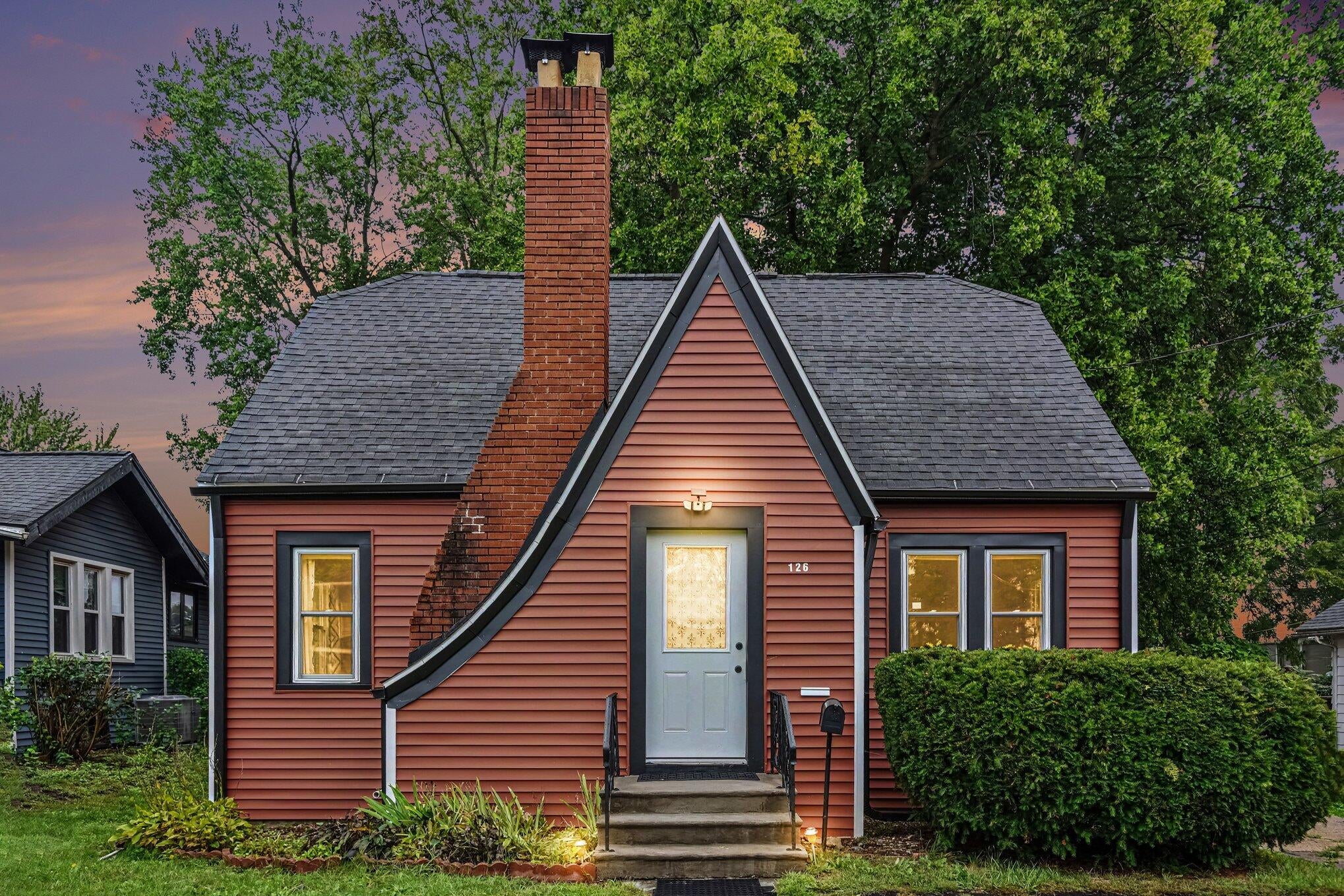 126 Orleans Avenue