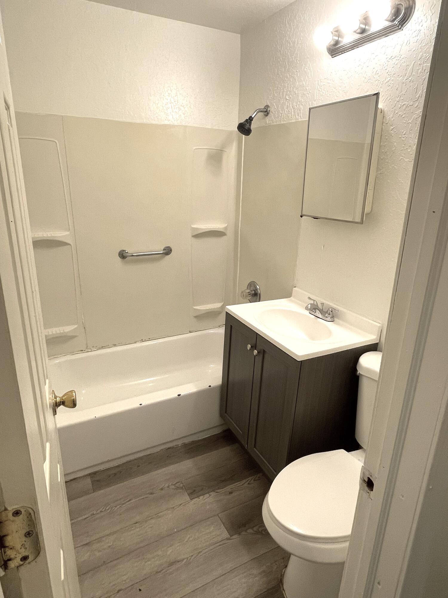 2017 Eastport Street