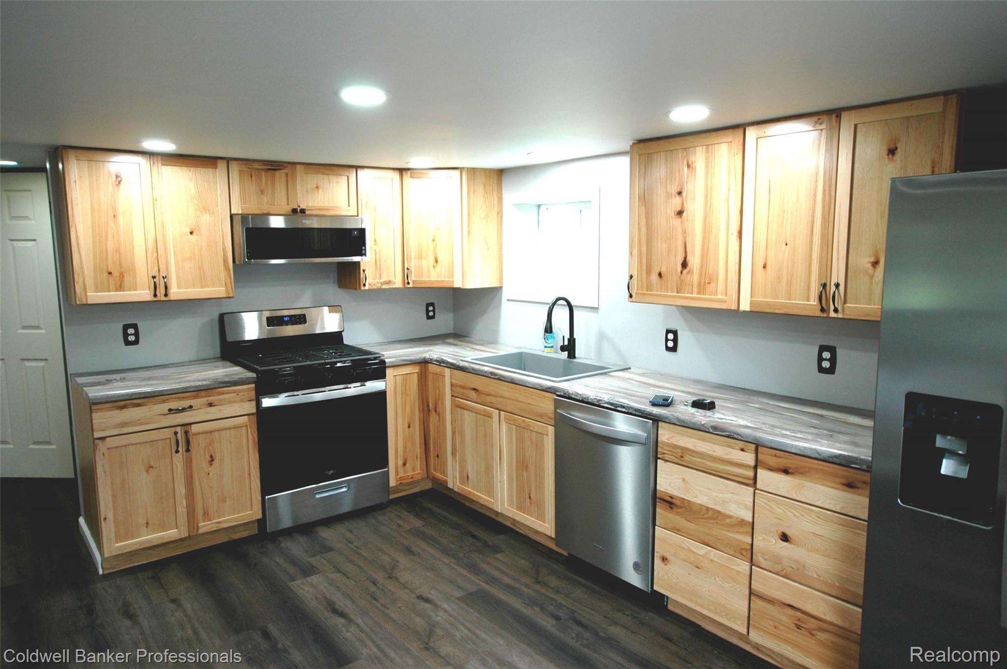 5730 Van Dyke Road