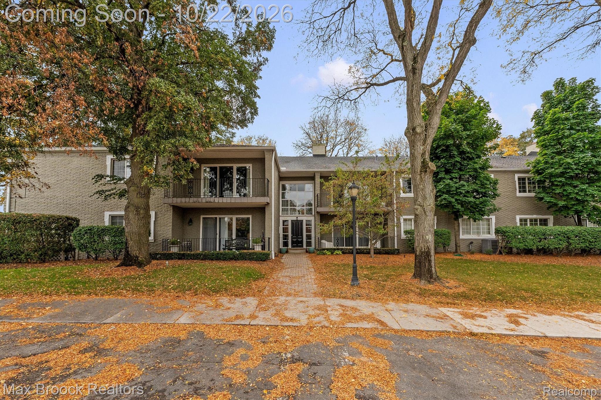 1113 N Old Woodward Avenue 45