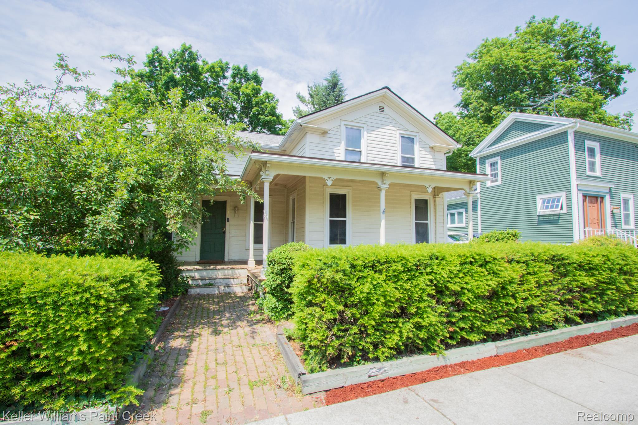 235 E Saint Clair Street