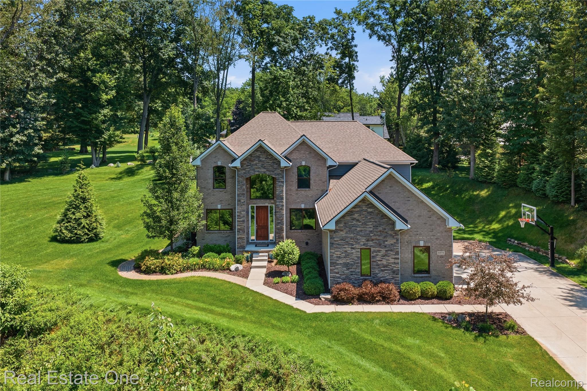 5575 Ciderberry Drive