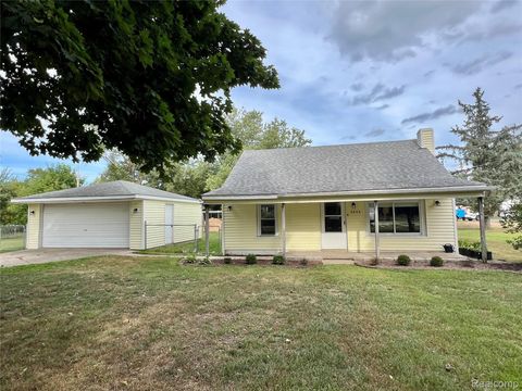 5206 Oak Park Drive Independence Charter Township MI 48346