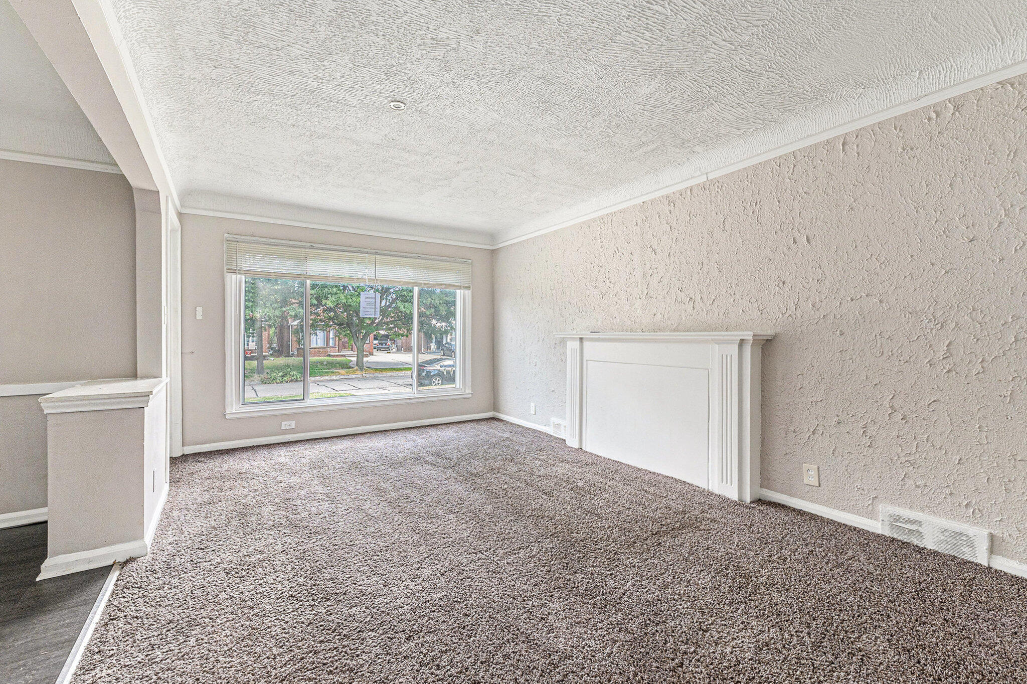 18093 Mendota Street