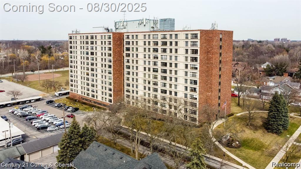 21800 Morley Avenue 211