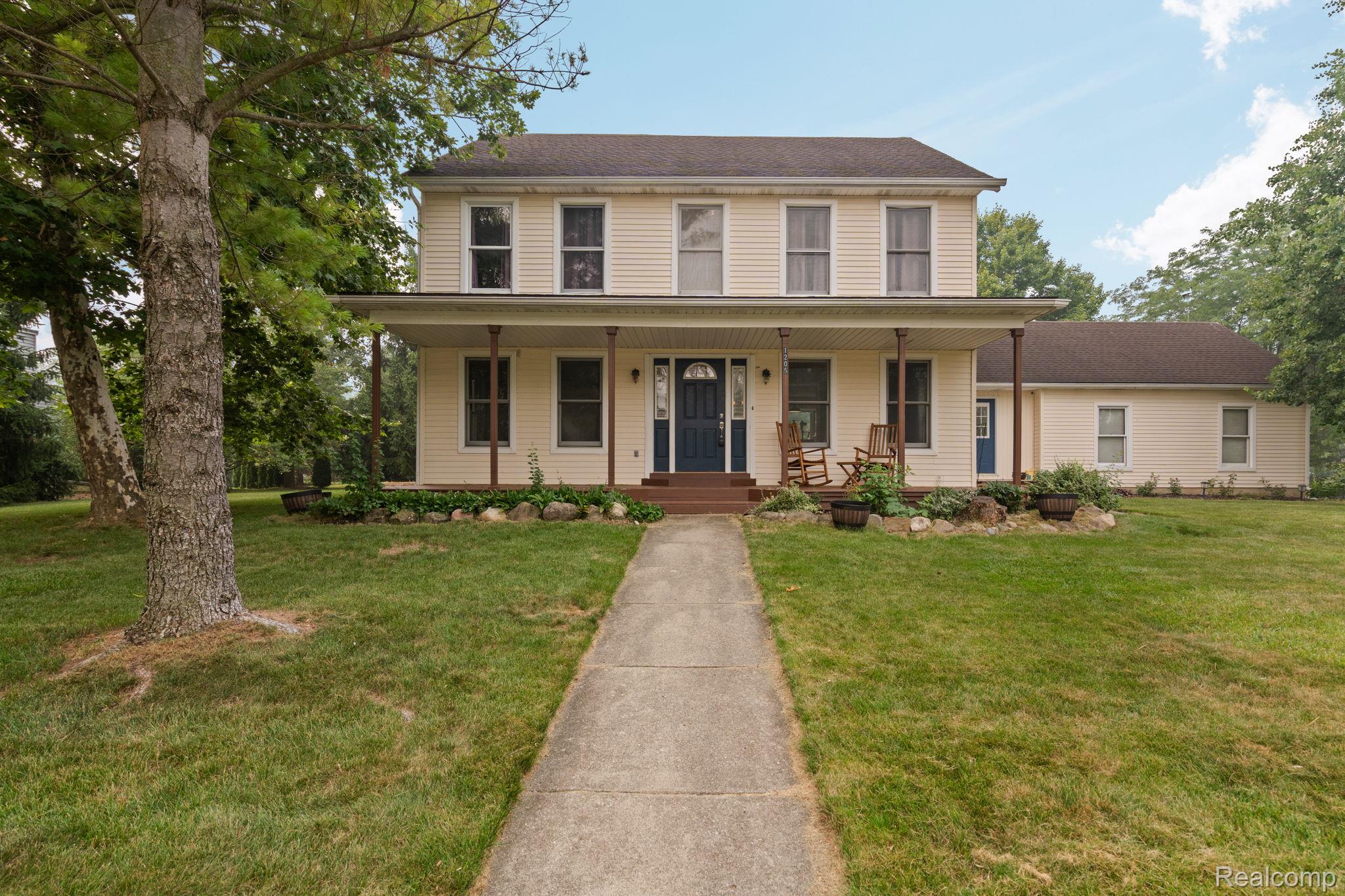 1205 Cody Circle