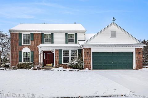 5193 Crowfoot Drive Troy City MI 48085