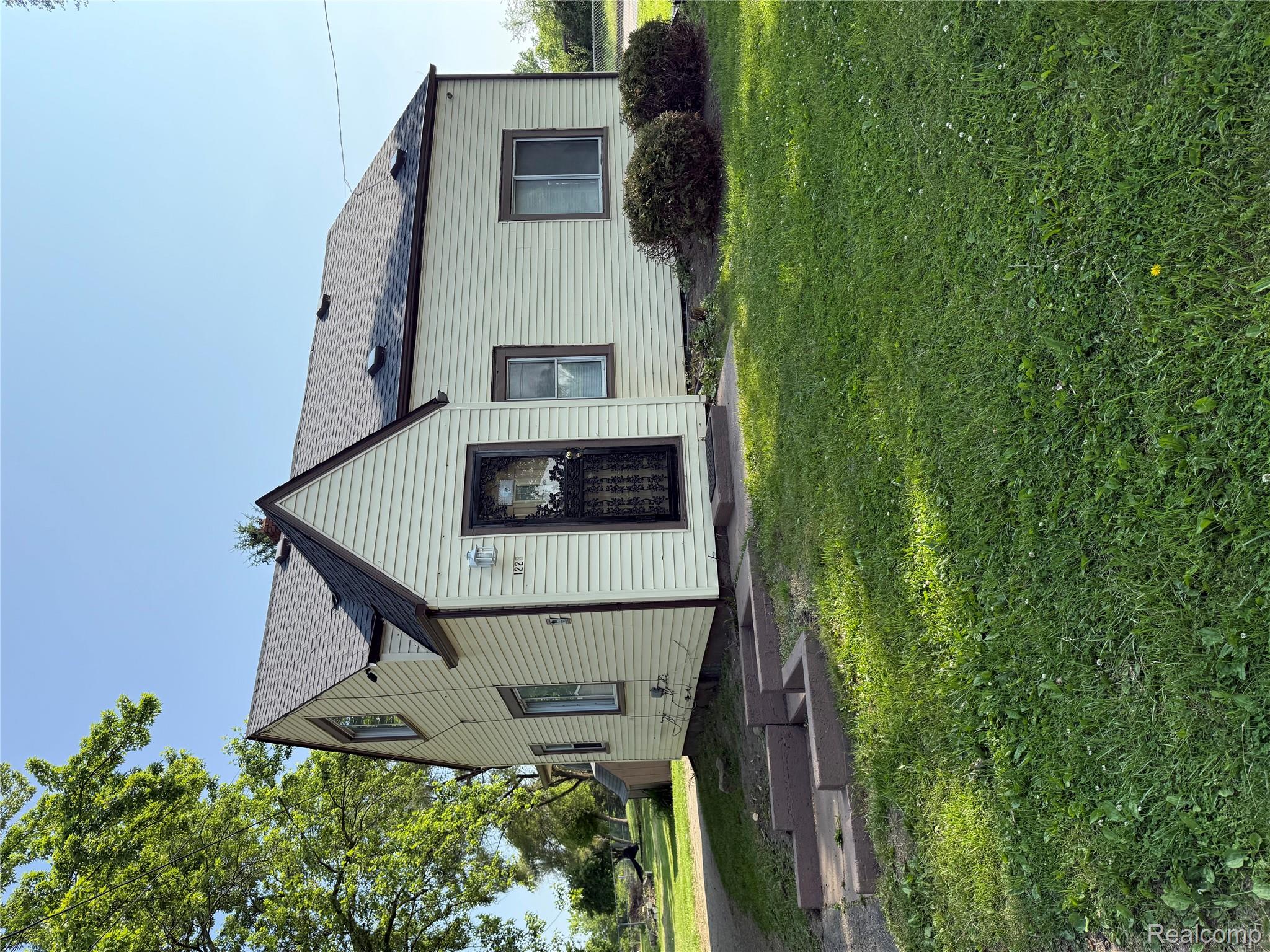 1226 E Princeton Avenue