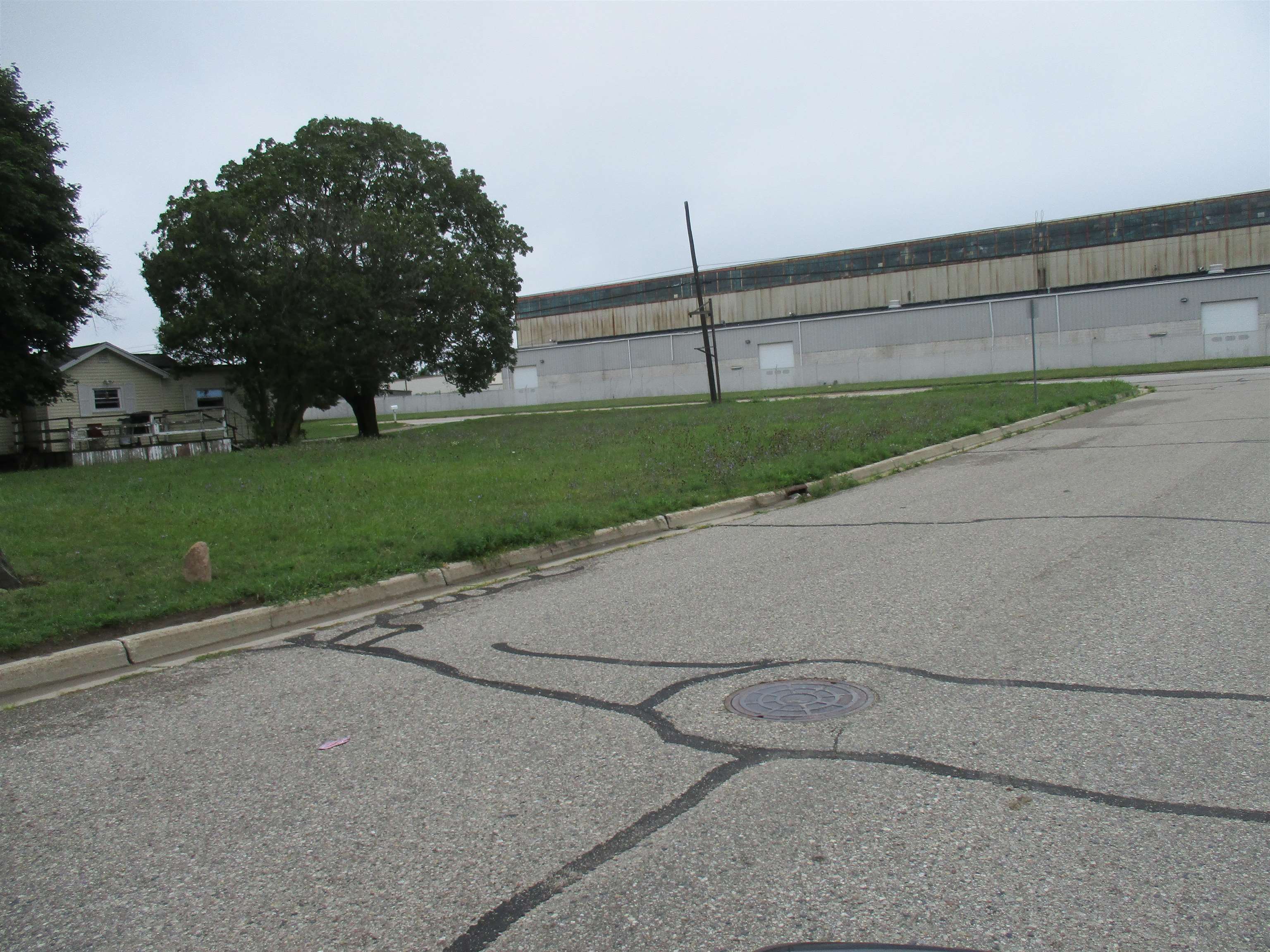 1532 E Superior Street