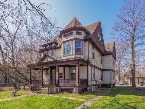 922 S Park Street Kalamazoo City MI 49001
