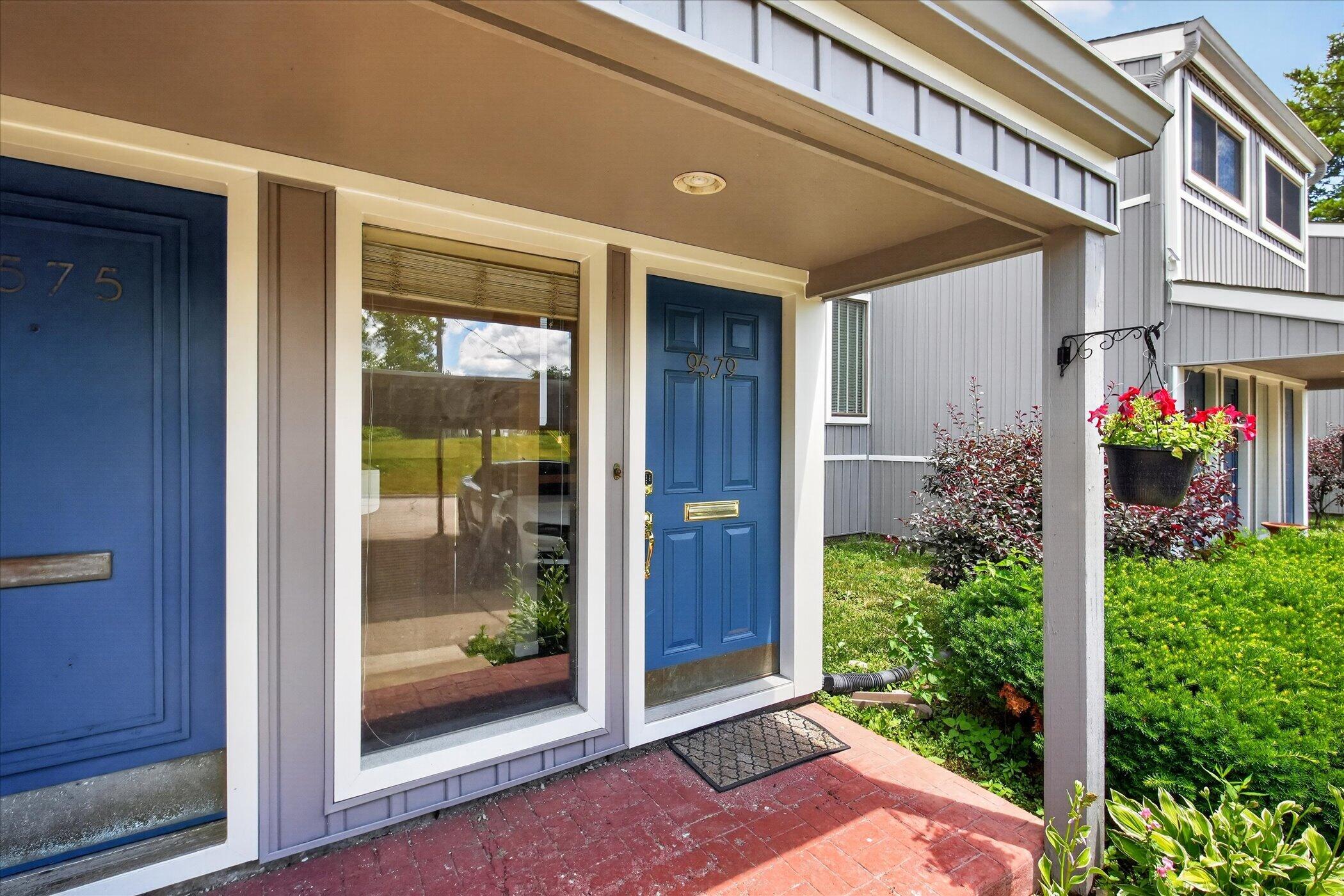 9579 Harbour Cove Court