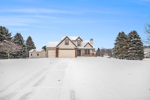 7120 Russet Trail NE Courtland Township MI 49341