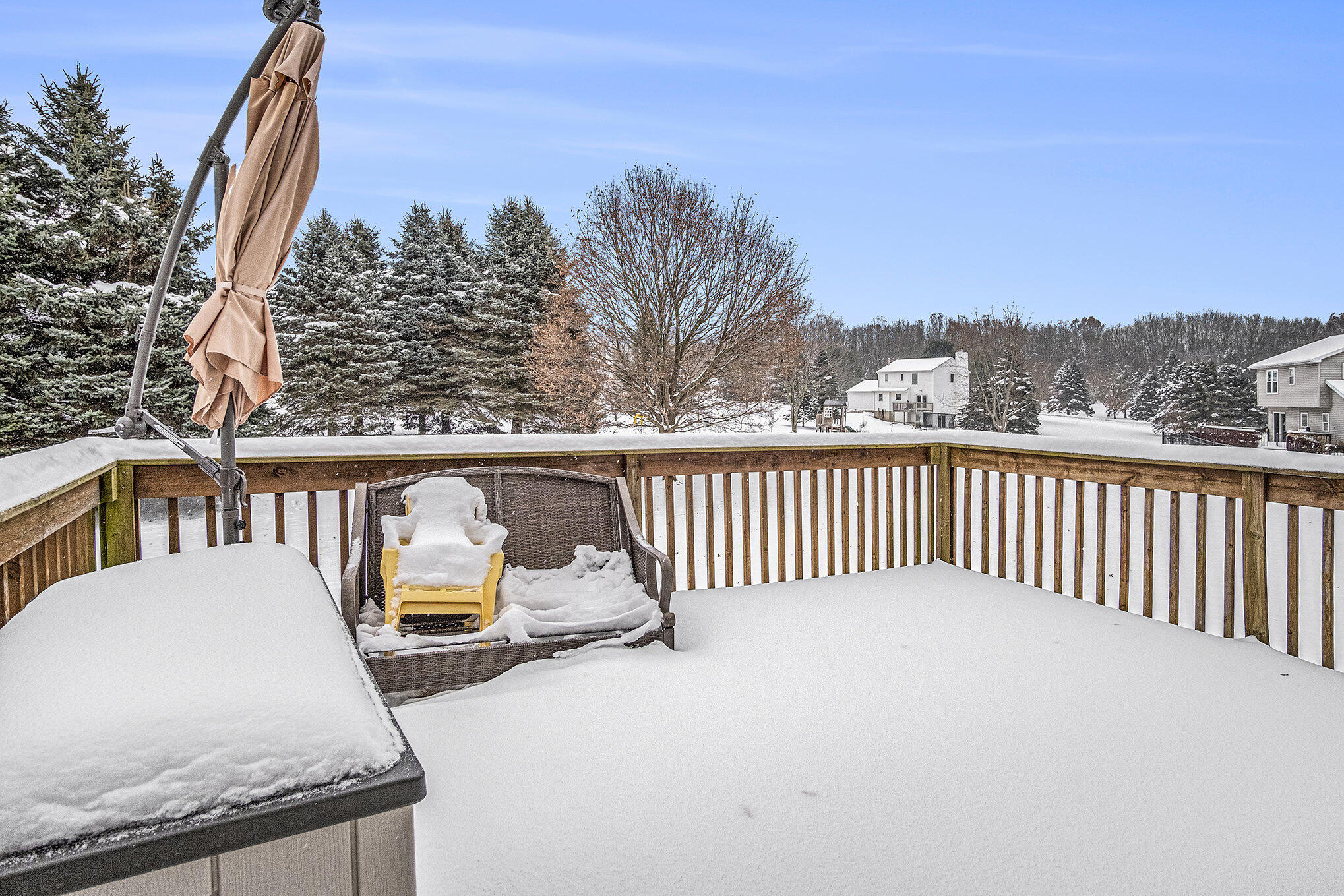 7120 Russet Trail NE