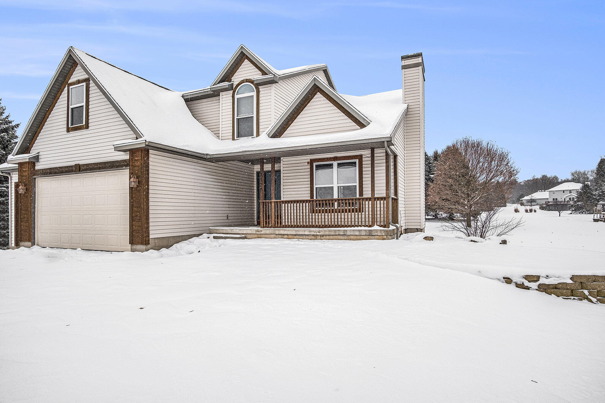 7120 Russet Trail NE