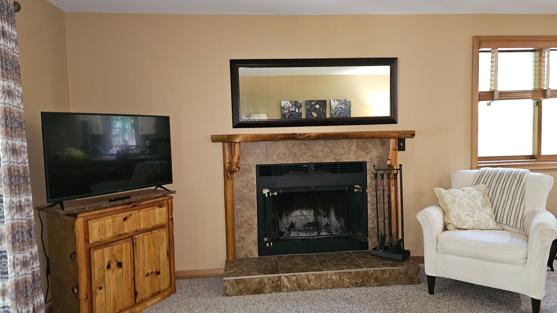 6865 Pinebrook Drive