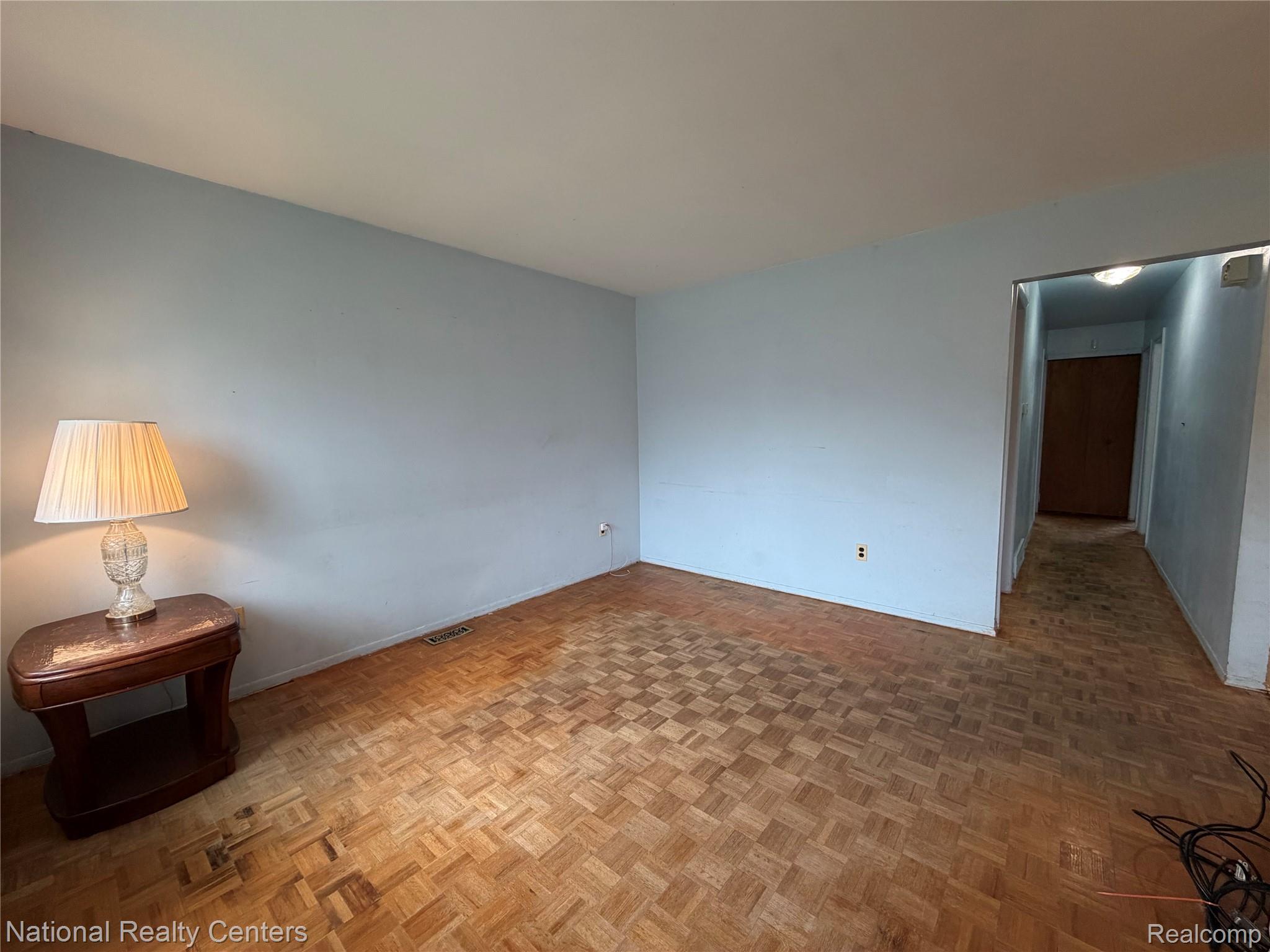 6836 Mansfield Street